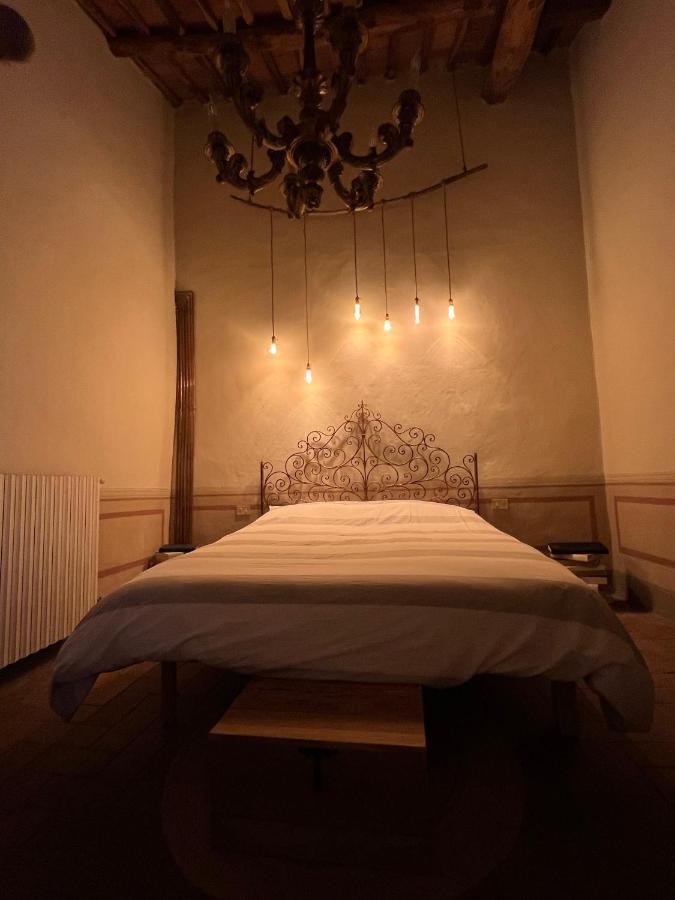 Borgo Al Canto Degli Alberi ลุคคา ภายนอก รูปภาพ